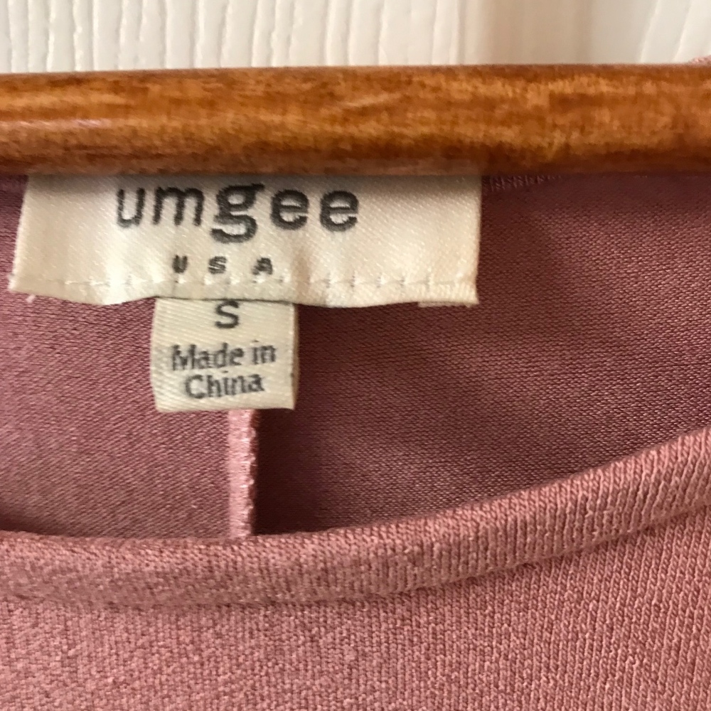 shirt - Picture 3 of 3